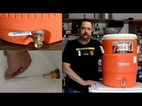 download lagu mp3 mp4 Liquor Tank, download lagu Liquor Tank gratis, unduh video klip Liquor Tank