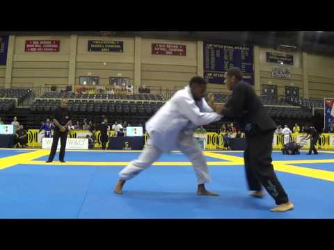 IBJJF San Antonio Fall IO - Diego Almeida (Lead BJJ) vs. Jordan Henry (PSBJJ)