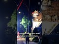 VLAMMEN slaan uit dak van TWEE HUIZEN | #shorts