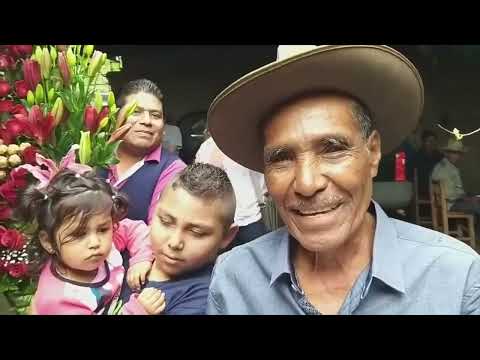 Disfruten de esta bonita fiesta llena de alegría en Yogana Oaxaca México