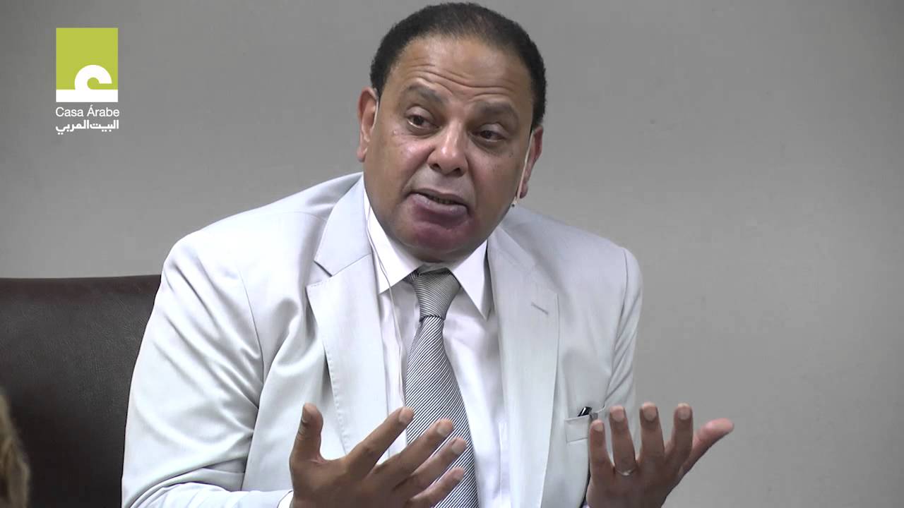 Alaa Al-Aswany in a conversation with Karim Hauser (FRENCH)