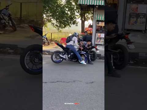 Yamaha R1M five Ka Crash Gaya 🤕🚀 #r15 #ytshorts #shorts #viralshorts