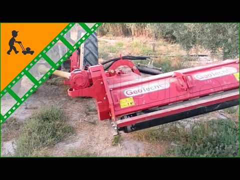 Funcionamiento trituradora lateral con brazo GeoTech Pro AMRB160