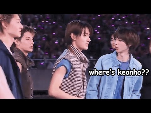 cortis being cortis at AAA 2025 (w/ idol interactions)