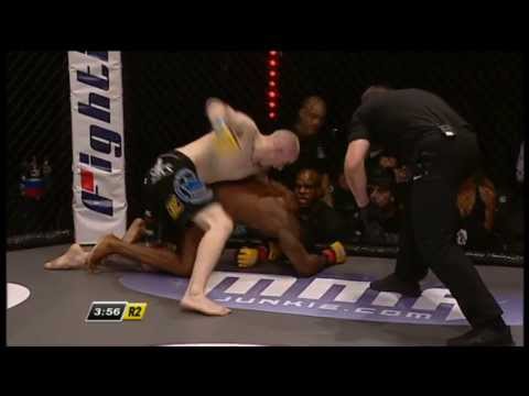 Aaron Wilkinson vs Bola Omoyele full fight