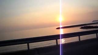preview picture of video '日本の夕陽百選、香川県、荘内半島から夕陽の海を見ながらドライブ'