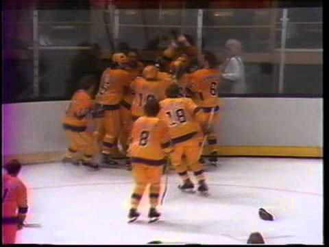 Победная шайба Бутча Горинга в ворота "Бостона" (1976)