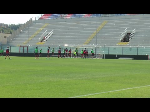 Il giorno dopo la vittoria sull'Inter, partitella contro la Primavera