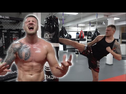 500 KICKS - Challenge [ untrainiert ] in 15 MIN! Es war HORROR! | Michael Smolik