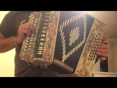 Lemko Harmoshka - Tam na Hori Kruta Veza / лемківська гармошка