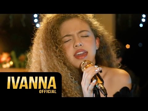 Ivanna - Tiéntame [Versión Acústica - En Vivo]