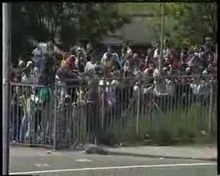 Bekerfinale 1991 aankomst FCDB supporters