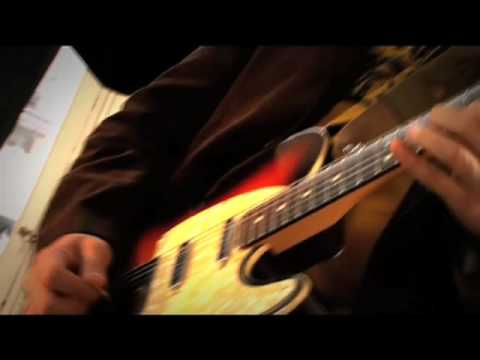 LUZ VERDE - LUNA DE PAPEL -