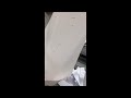 Riproduci video
