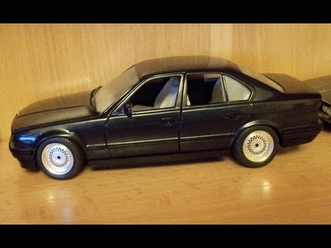 BMW 535i E34 model in scale 1:24 by Schabak