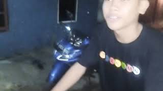 Download lagu Vidio Lucu tukang somay Di kerjain Kunti mp3