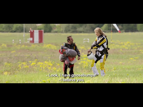 ‘Up for Love’ 2016 trailer frame with Jean Dujardin and Virginie Efira — acoustic pop cues foreshadow the rom-com tone