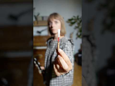 Synthetic vs Wood - testing the new LnK reed. I love it!  #oboe #oboereed #lnk #reeds