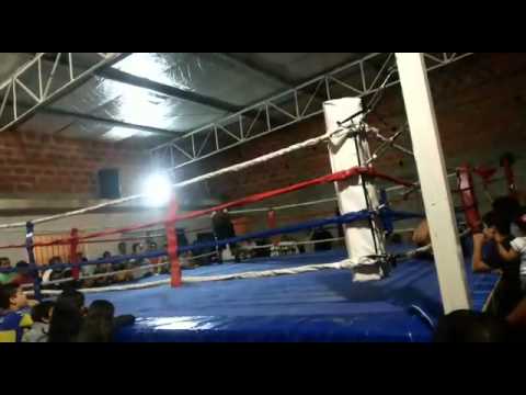 la bomba escobar pelea nro 13