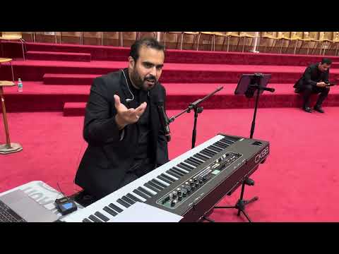 Yamaha CK88 Digital stage piano- Sergio Leiva from Chilli
