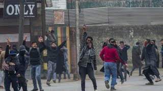 Youth stage protest, clashes with security forces in Kashmir