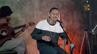Download lagu Wahyu Selow ft Dhani - Selow (Live Recording Accoustic Version) mp3 Download lagu Wahyu Selow ft Dhani - Selow (Live Recording Accoustic Version) mp3