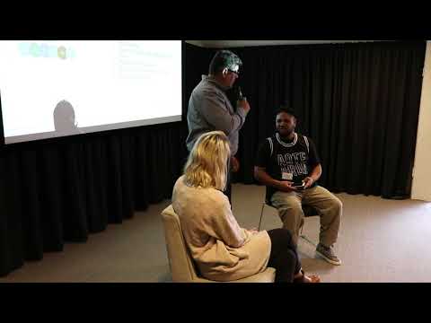 155 Antonio Sangio. Hypnosis demo during Introspective Hypnosis class in Wanaka - New Zealand.