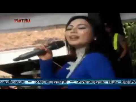 Acha Kumala_Kanggo Riko Gemoy abizz