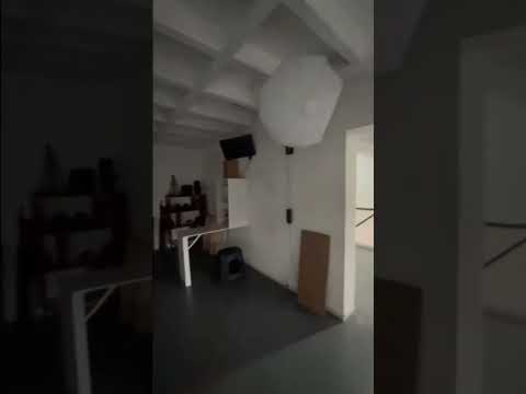 Video de YouTube - ALQUILER Local comercial, empresa o depósito, 170 m2,  3 plantas, Galicia y Ejido