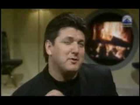 Medinner s3 ep01 clip - Christian Flat Sharers