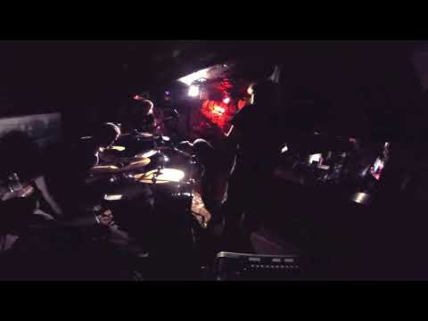 Throwing Knives live at The Duke, Neath FULL SHOW
