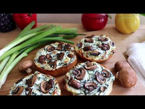 🥯 Spice up your bagel! Cream cheese Spinach Mushroom Bagel recipe