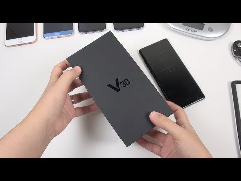 LG V30 RETAIL: Unboxing & Comparisons (Questions Anyone?)