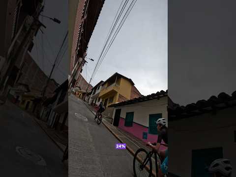 subiendo al cielo en Andes Antioquia #ciclismo #mtb
