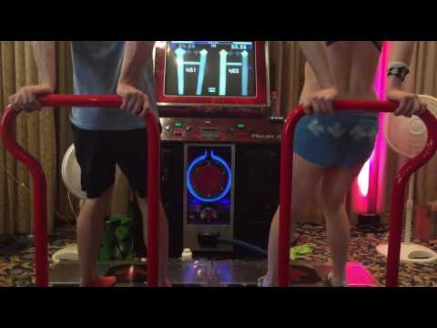 v4extreme vs PEZ  -  Swamp Thing - ITG Lower - DDR Storm 2016