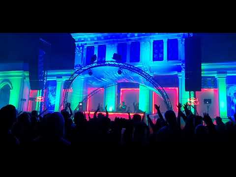 Sneijder playing Ben Gold & Sivan - Stay (Sneijder Remix) UNTOLD