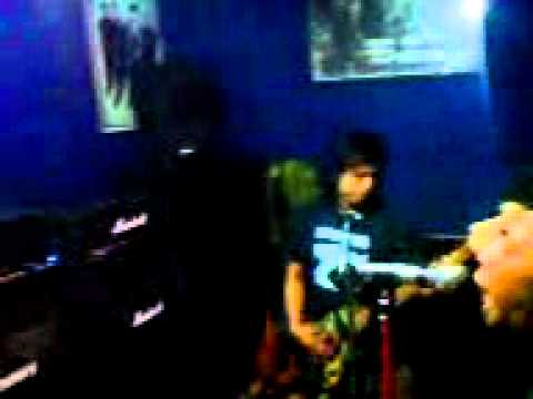 Magnum 806 - Makin Lama Makin Rusak (Live at piranha studio)