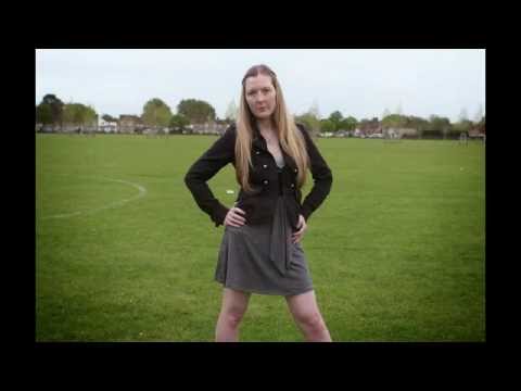 POSING PRACTICE.  GH2 & VOIGTLANDER 17.5mm F/0.95.  LAURA POSING IN ALBANY PARK, 4.5.2015
