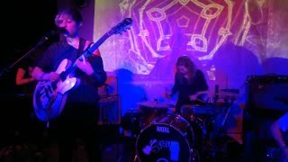 She Drew The Gun - Pebbles - Live