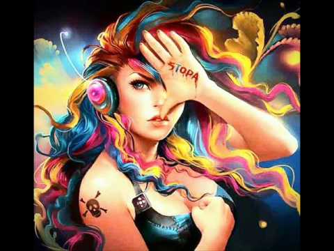 Pierre Feroldi feat Linda Ray -  Moving Now