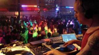 Sade - Surrender Your Love (Soy Sos Afro Mix)