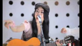 Download lagu Linzy   Natly 7 Icons - Ketika Kau Menyapa mp3