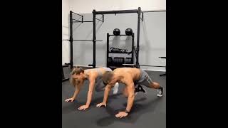 Download lagu Latihan Perut Bersama Pasangan #shorts mp3