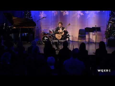 Guitarist Rupert Boyd performs "La Nit de Nadal (Christmas Eve) by Miguel Llobet Solés