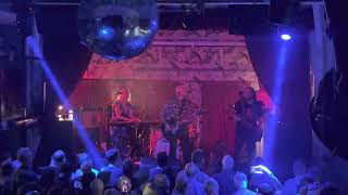 THE CHILLS LIVE IN MANCHESTER 2023       I LOVE MY LEATHER JACKET