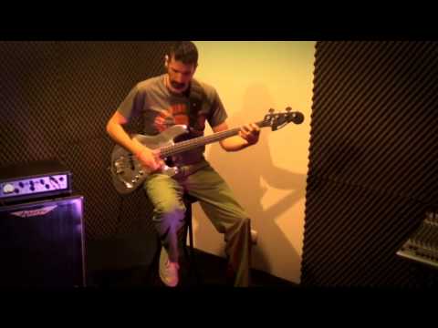 Get on the Floor :: Luca Silvestri :: Bass Player :: Video Promo