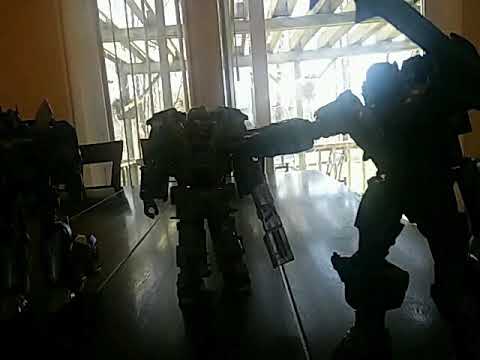 Optimus prime and hound vs megatron