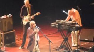 Graham Parker &amp; The Rumour - Stick to Me live in Brussels