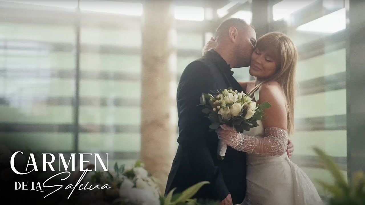 Carmen de la Salciua - Carmen de la Salciua - Pe numele tau ( Videoclip Oficial )