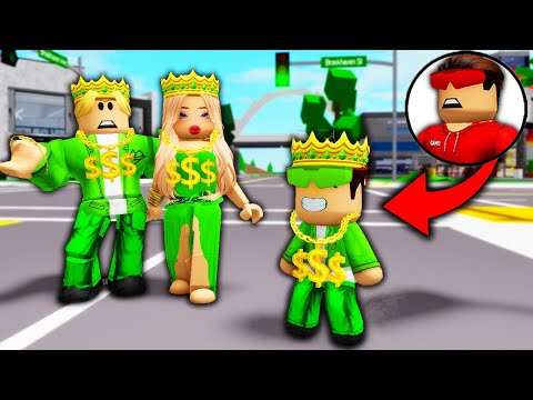 COPIEI um CASAL de MILIONÁRIOS sendo um BEBÊ RICO no BROOKHAVEN!